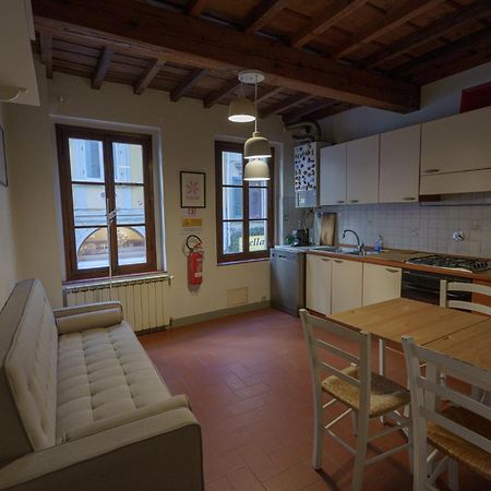 Traditional Florentine 1Br Apartment Close To Piazza Santa Croce Флоренция Экстерьер фото