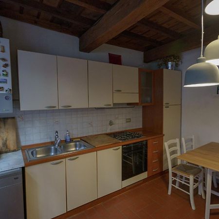 Traditional Florentine 1Br Apartment Close To Piazza Santa Croce Флоренция Экстерьер фото