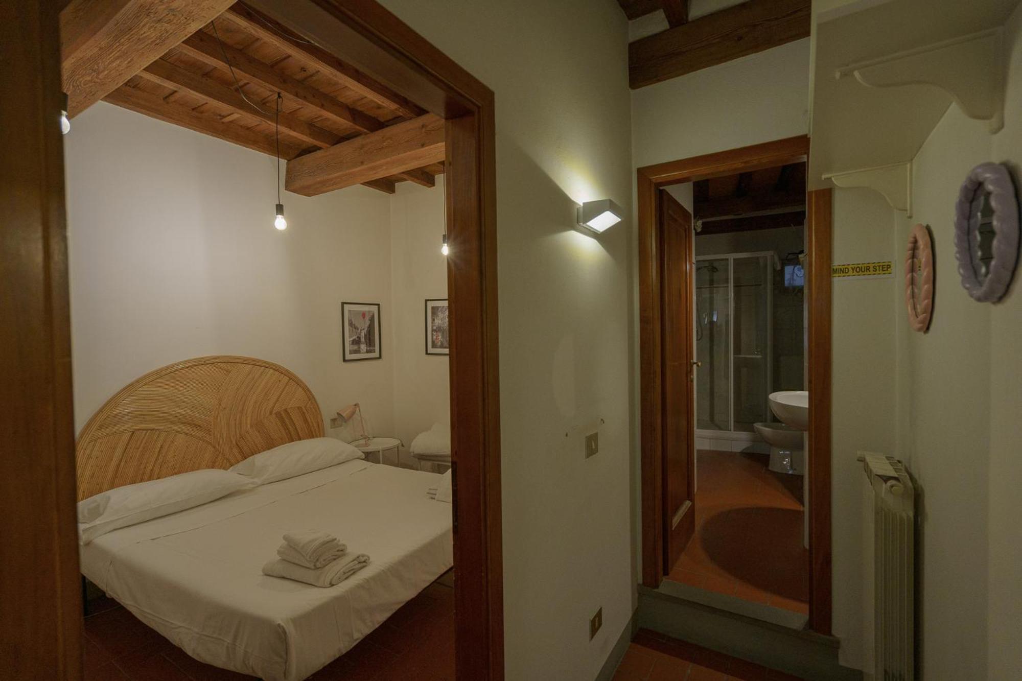 Traditional Florentine 1Br Apartment Close To Piazza Santa Croce Флоренция Экстерьер фото