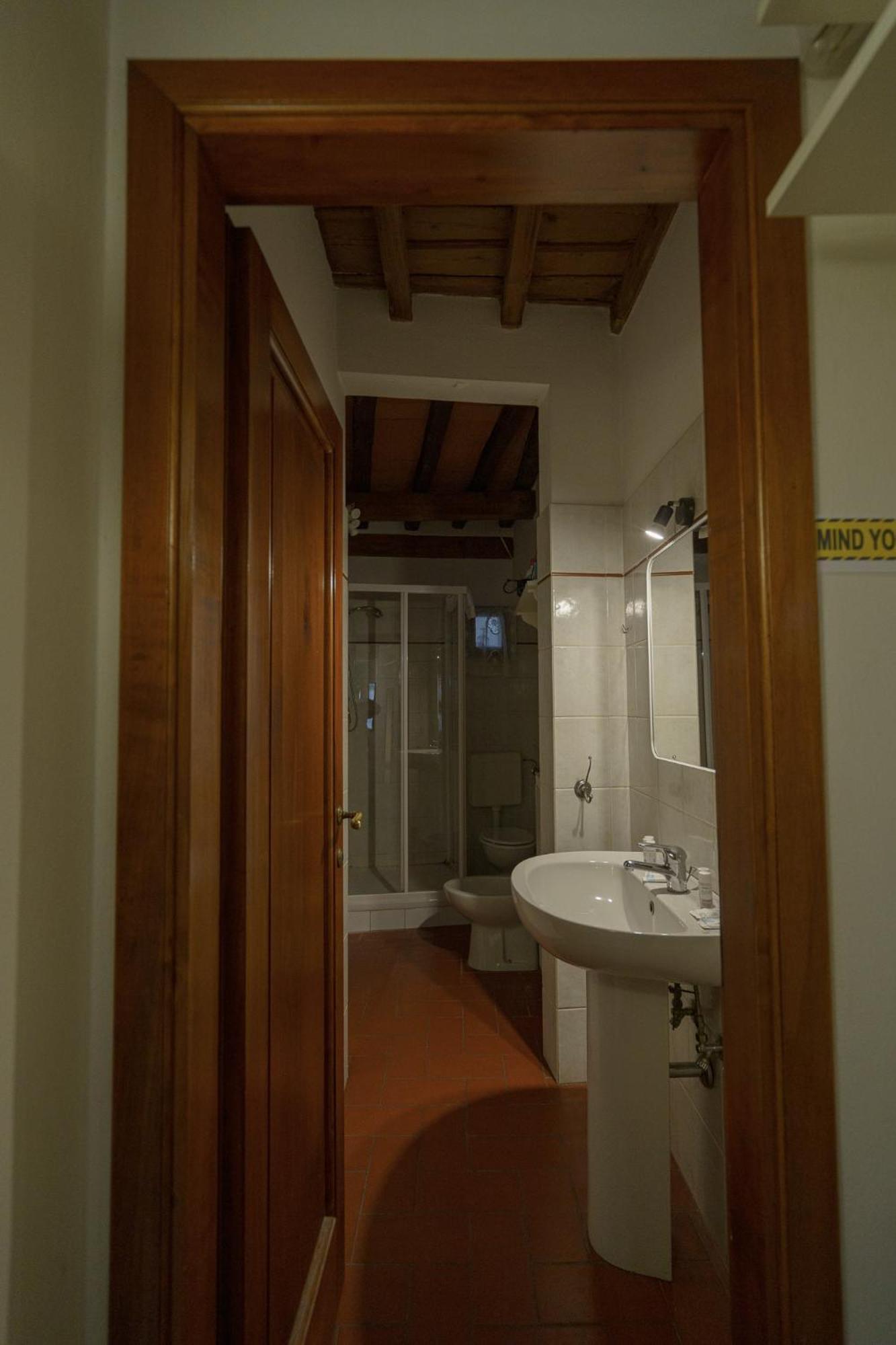 Traditional Florentine 1Br Apartment Close To Piazza Santa Croce Флоренция Экстерьер фото