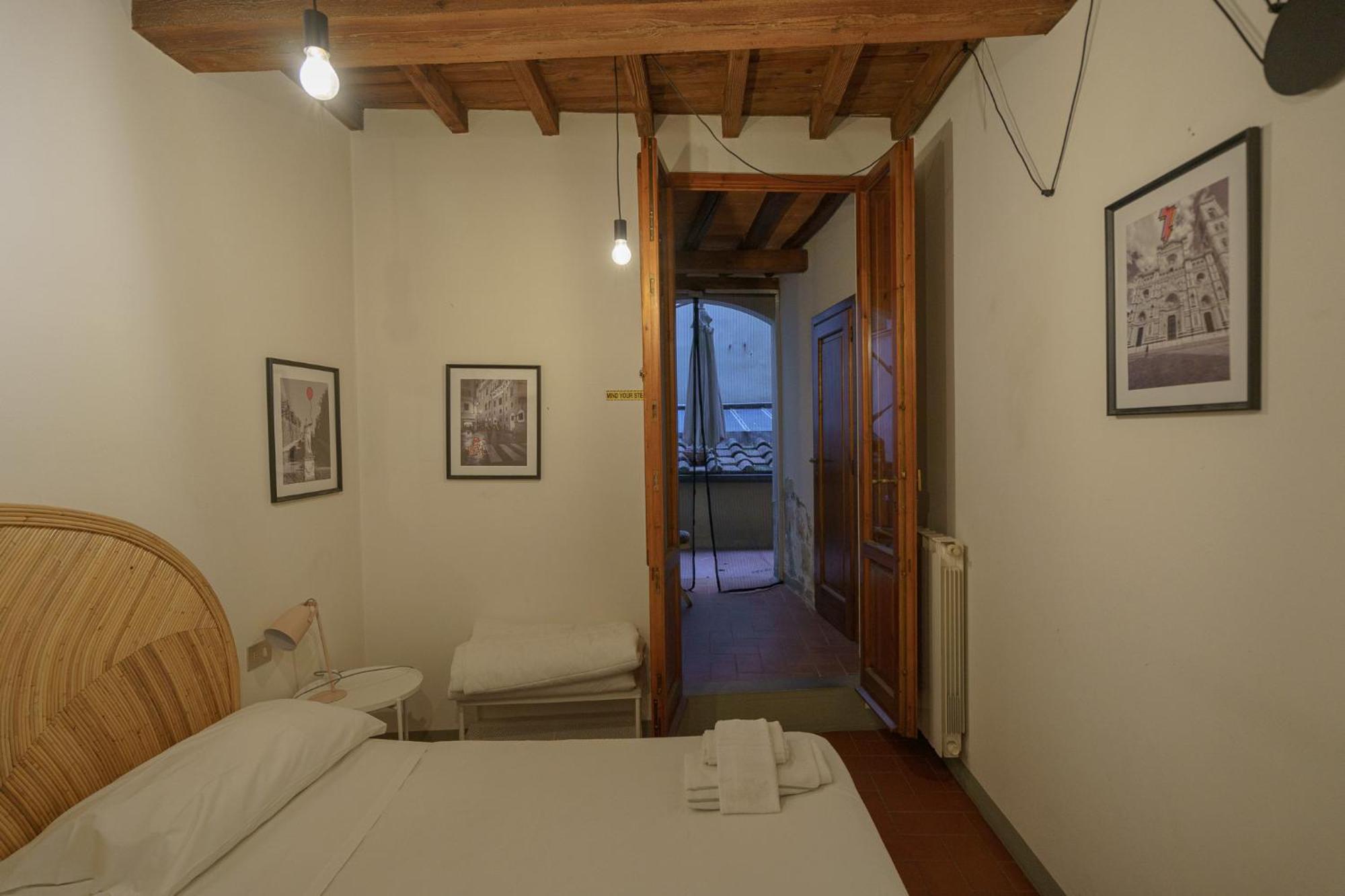 Traditional Florentine 1Br Apartment Close To Piazza Santa Croce Флоренция Экстерьер фото