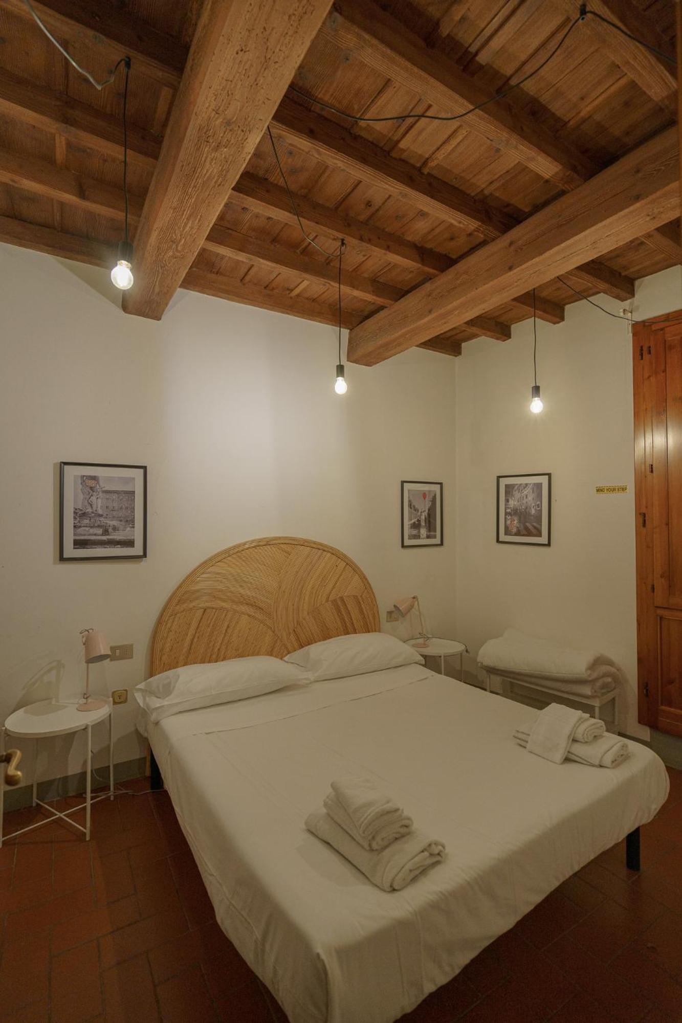 Traditional Florentine 1Br Apartment Close To Piazza Santa Croce Флоренция Экстерьер фото