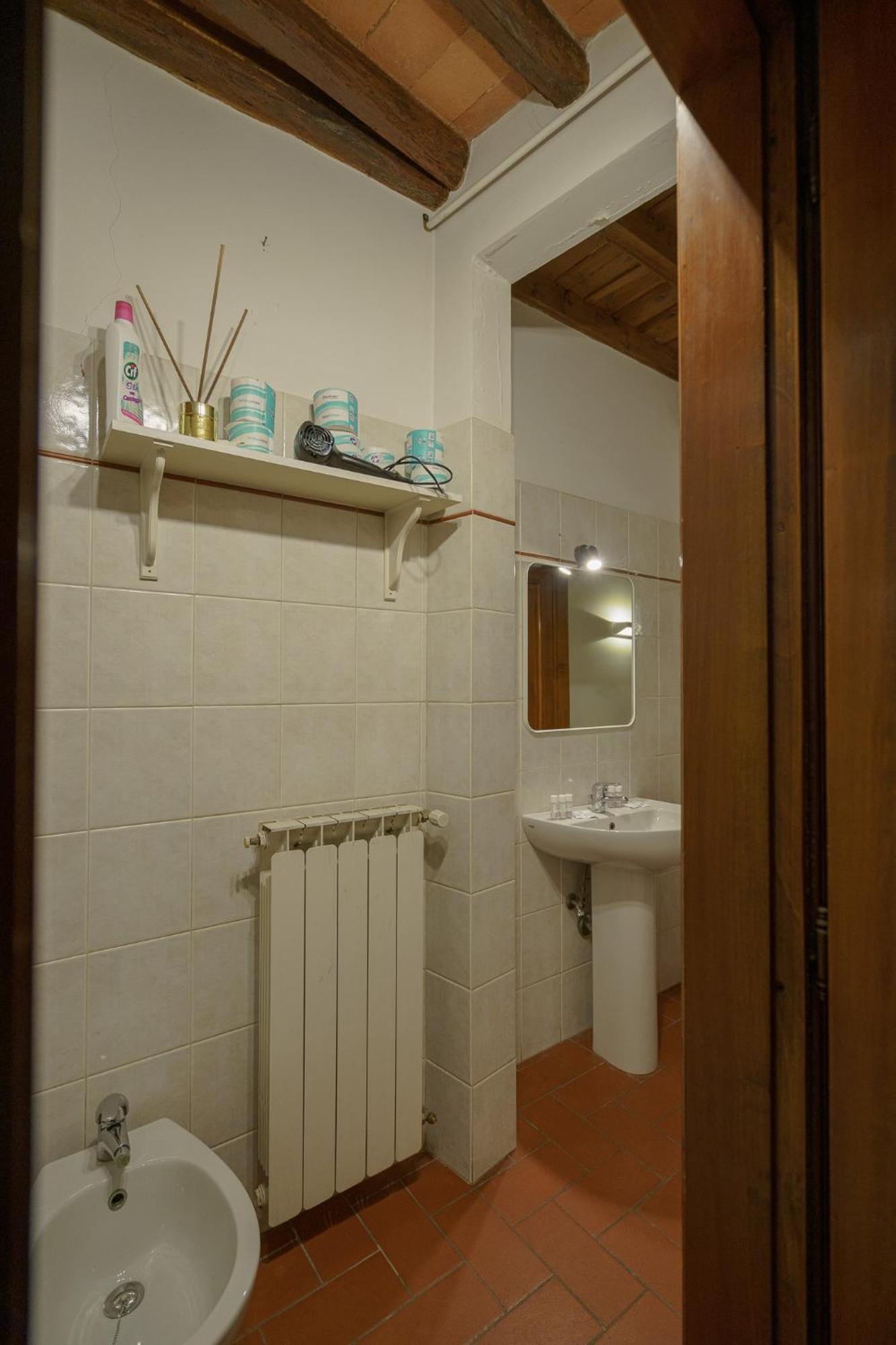 Traditional Florentine 1Br Apartment Close To Piazza Santa Croce Флоренция Экстерьер фото